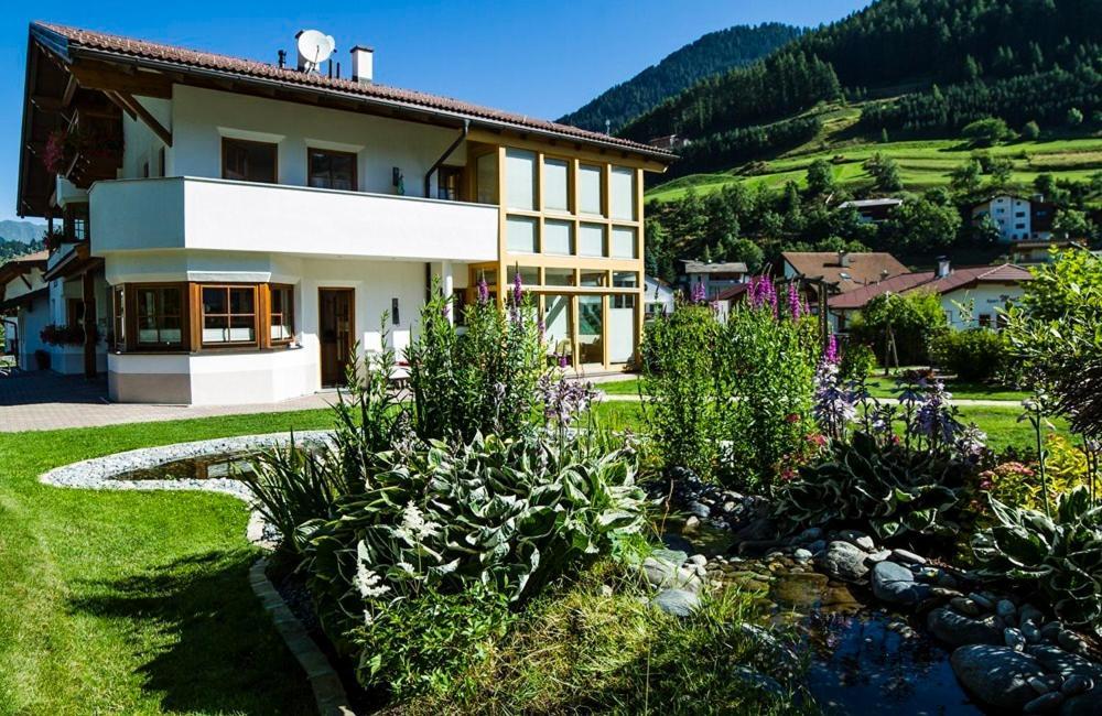 Alberts Bellevue Appartements Nauders Kültér fotó